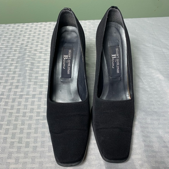 Stuart Weitzman | Square Toe Block Heels - 7 - Picture 5 of 9